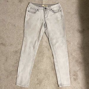 Hybrid & Company Soft Grey Skinny Jeans